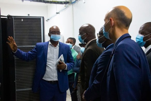 Le Ministre Adama DIAWARA et une délégation de l’AFD visitent le Pôle Scientifique et d’Innovation de l’Université Félix Houphouët Boigny de Bingerville